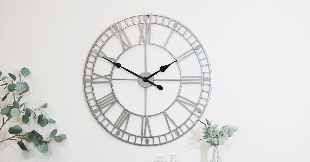 How to Choose the Perfect Clock for Your Home