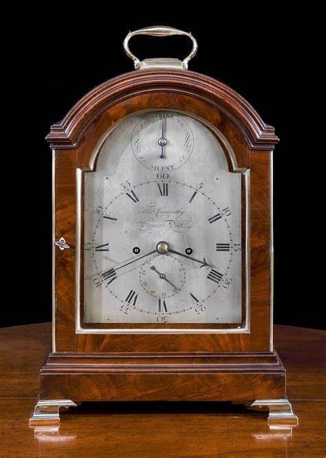 How to Identify Authentic Antique Clocks